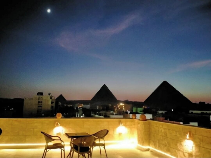 Others 3, Enter Pyramids Inn, Al-Ahram