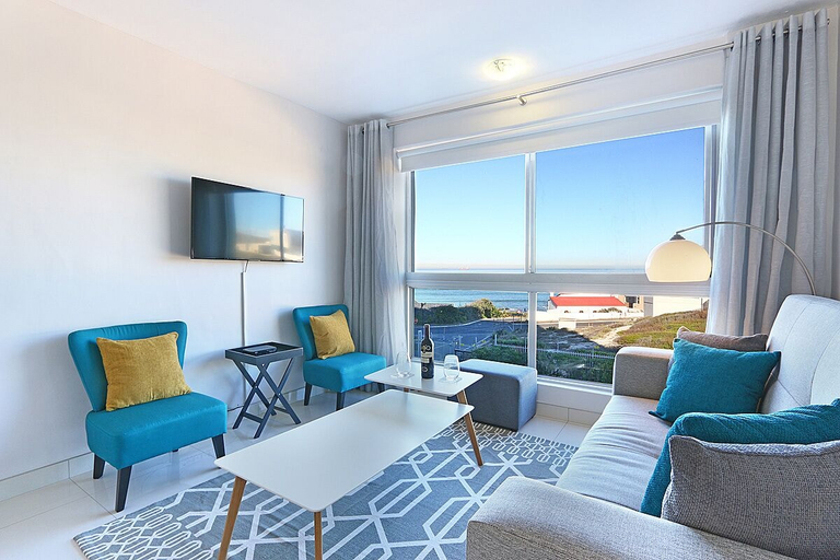Others 3, Blouberg Heights 202, City of Cape Town