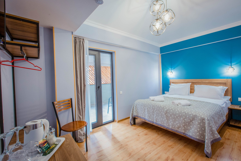 Bedroom 2, Central Gate Hotel, Tbilisi