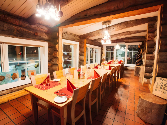 Food & Drinks 4, Kakslauttanen Arctic Resort - Igloos and Chalets, Lapland