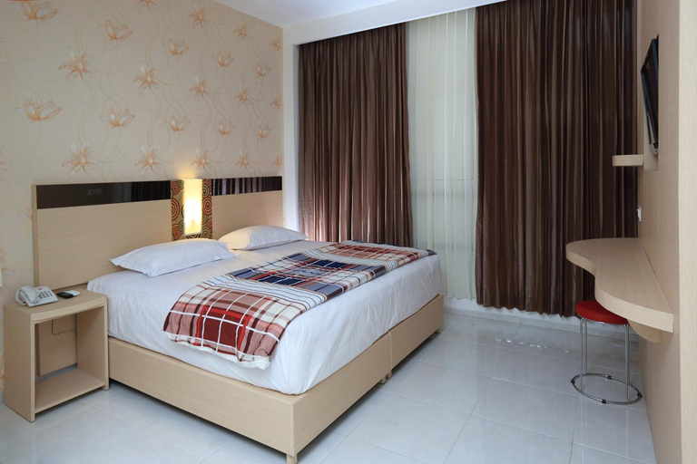 Bedroom 8