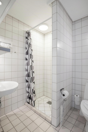 Bathroom 4, Hotel Norden, Haderslev