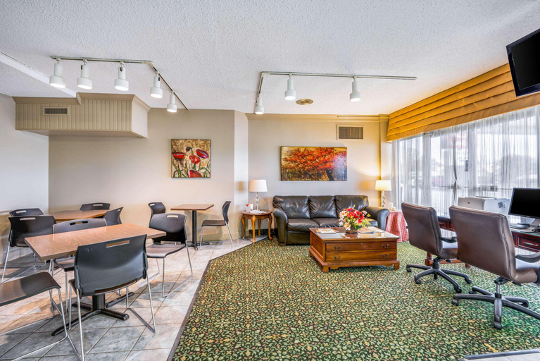 Public Area 2, Econo Lodge Corinth, Alcorn