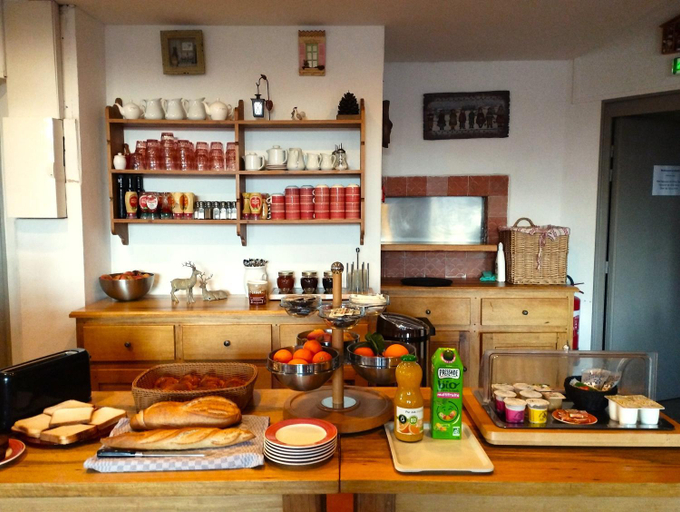 Food & Drinks 5, Hotel Restaurant La Source, Alpes-de-Haute-Provence