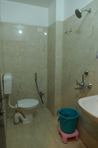 Bathroom, Hotel Paradise Premier, Patna