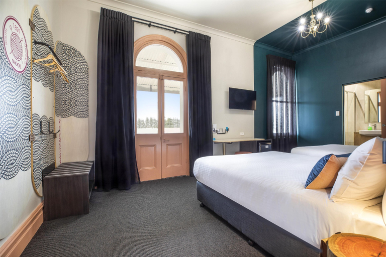Bedroom 8