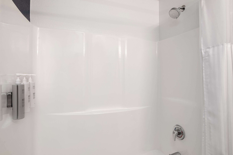 Bathroom 4, Spark by Hilton Orangeburg, Orangeburg