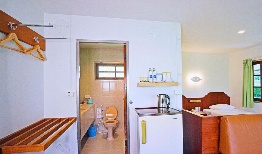 Bedroom 3, Pattaya Park Beach Resort, Pattaya