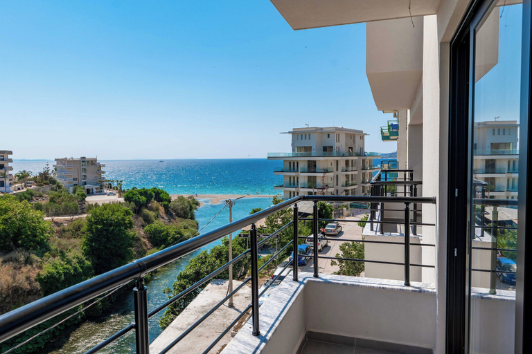 Others 5, Cuni Luxury Hotel, Sarandës