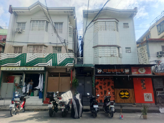 Exterior & Views 1, Washington Transient Capsule Room, Makati City