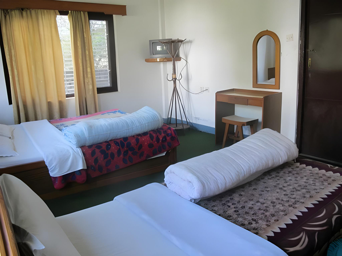 Bedroom 3, Hotel Green Park, Gandaki