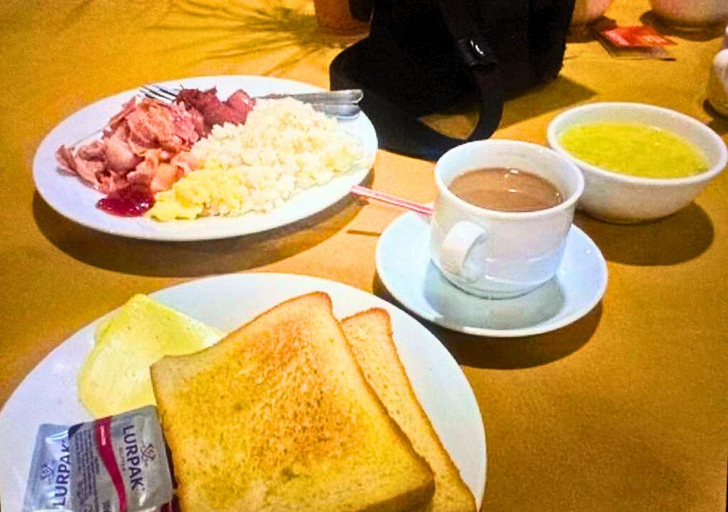 Food & Drinks, Doves Inn Hotel, Garden Town, Lahore