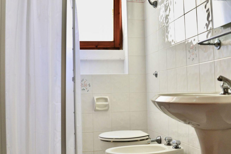 Bathroom 3, Gardenia Casa Vacanze, Sassari