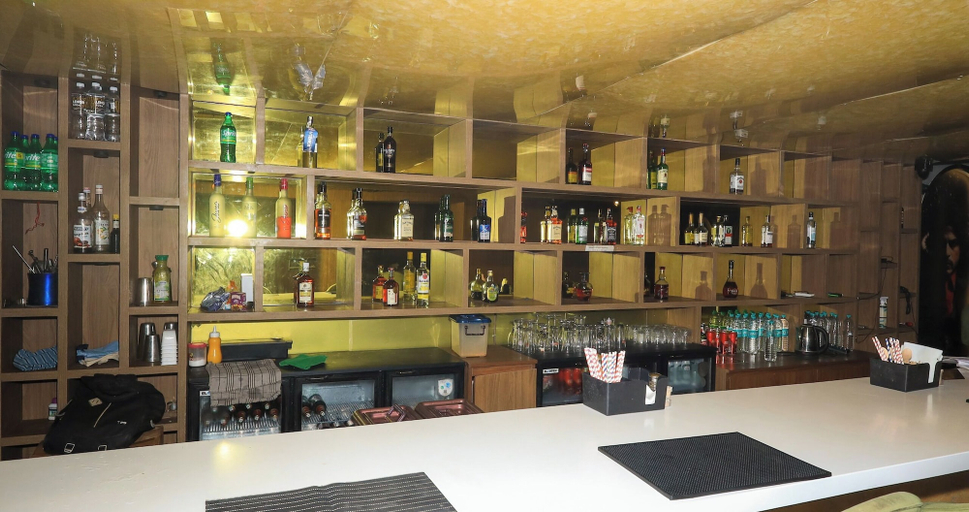 Food & Drinks 2, Hotel MMS Chennai Gateway, Chennai