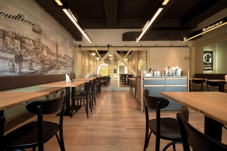 Food & Drinks 5, Wellness penzion U GIGANTU, Plzeň