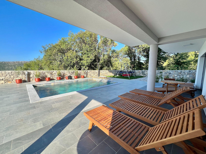 Pool 3, Apartment in Croatia Near Adriatic Coast, Vinodolska