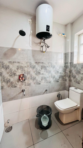 Bathroom, Hotel Shri Krishna Residency, Dehradun