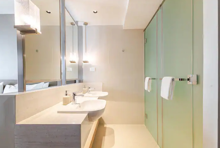 Bathroom 3, Acqua Suites Manila by Hamodis' Crib, Mandaluyong
