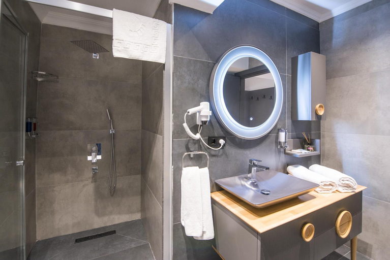 Bathroom 5, Shiboo Suite, Gebze