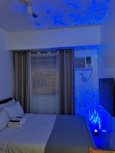 Bedroom 2, 4th Urban Deca Tower Edsa staycation with Netflix, Mandaluyong