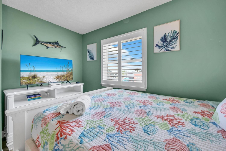 Bedroom, Coastal Bliss, Bay