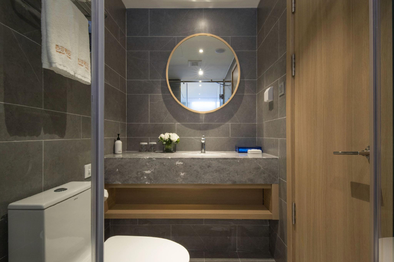 Bathroom 3, Orange Hotel Beijing Convention Center, Beijing