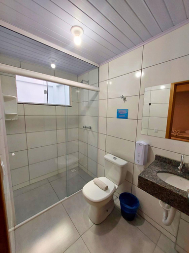 Bathroom 3, Do Parque Pousada Comfort, Penha