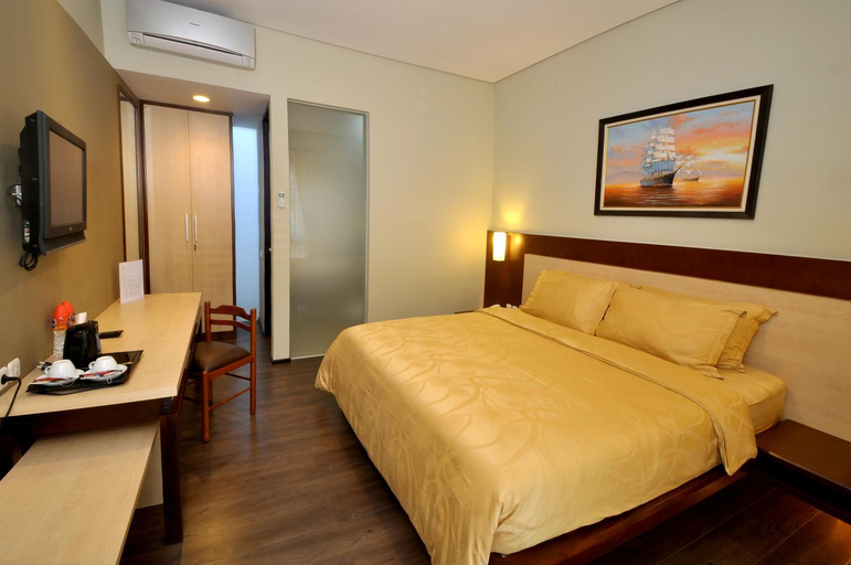 Bedroom 8