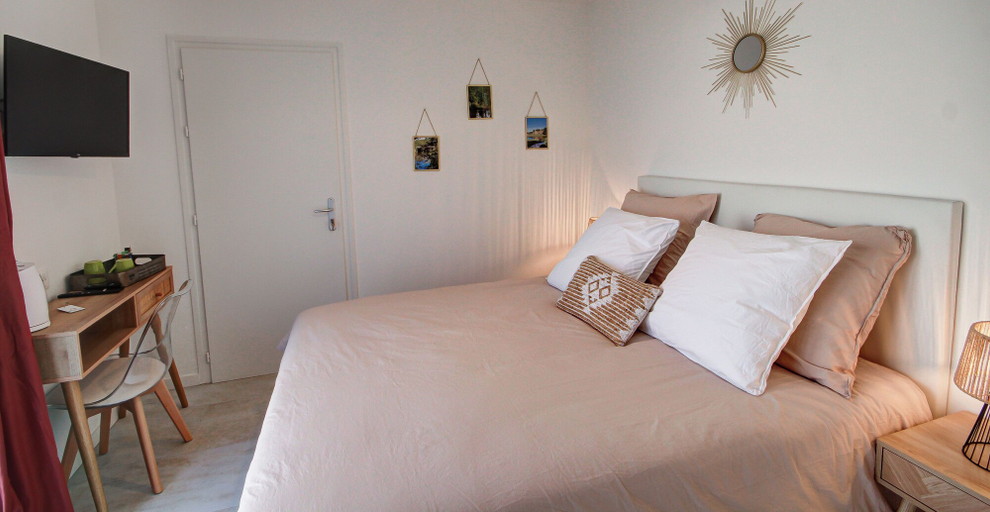 Bedroom 4, Chambres d'hôtes du Val d'Asson, Vendée