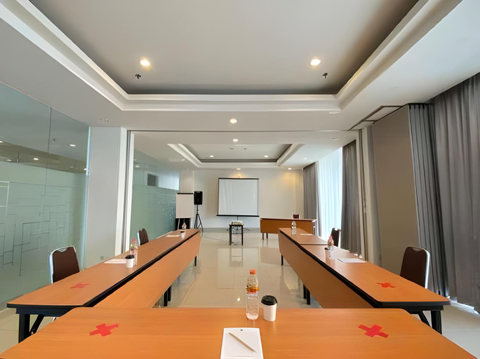 5, Amaris Hotel Hertasning, Makassar