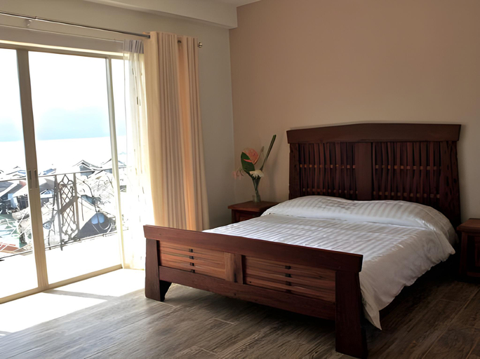 Bedroom 2, Corto del Mar Hotel, Coron