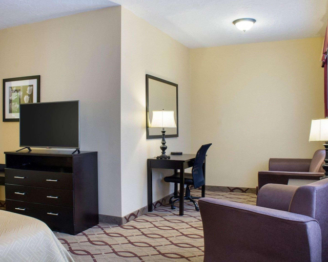 Public Area 2, Comfort Inn Yankton SD, Yankton