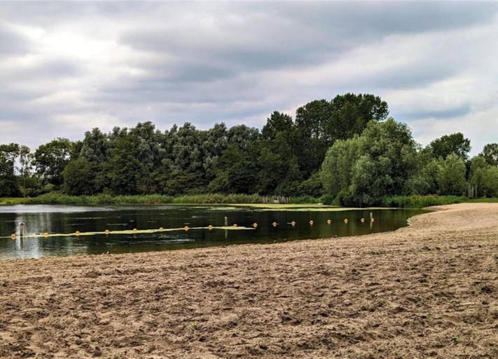 View from property 5, Holiday Home in Simonshaven by Lake Beach, Bernisse