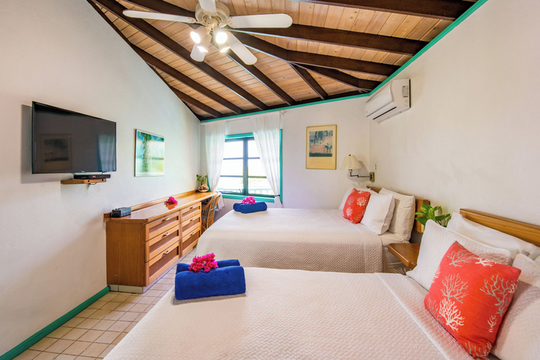 Room 4, Leverick Bay Resort and Marina