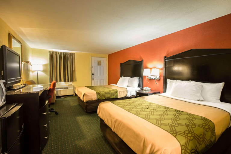 Bedroom 3, Econo Lodge Kingsport, Sullivan
