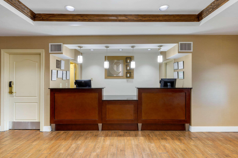 Public Area 2, Comfort Inn & Suites Cordele, Crisp