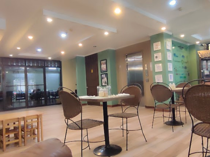 Food & Drinks 5, Makabata Guesthouse & Cafe , Manila City