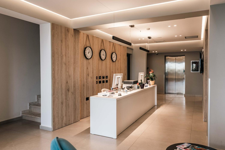 Public Area 2, Hotel Portanova, Sarandës