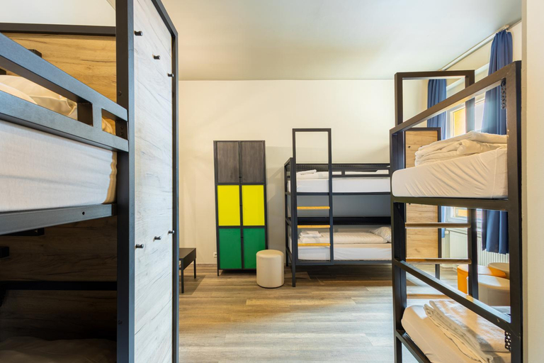 Bedroom 3, a&o Dortmund Hauptbahnhof, Dortmund