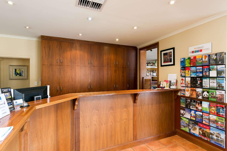 Public Area 2, Comfort Inn Glenelg, Adelaide