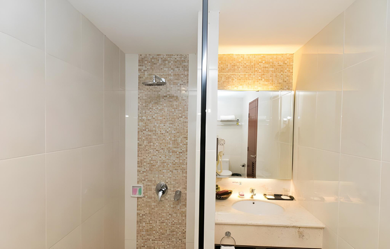 bathroom 20