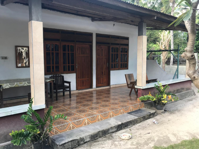 Exterior & Views 2, Talenta Mas Homestay, Rote Ndao
