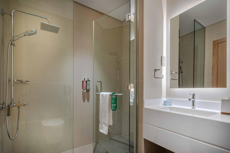 Bathroom 4, Rove JBR, Dubai