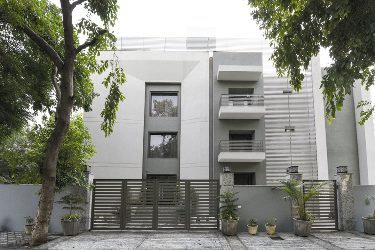 Exterior & Views 2, Treebo Iffco Chowk, Gurgaon