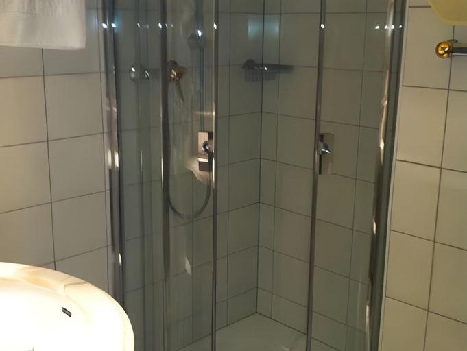 Bathroom 4, Bauer, Zell am See