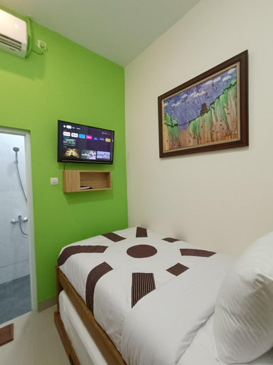 Bedroom 14