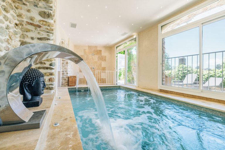 Sport & Beauty 2, Chateau le Cagnard, Alpes-Maritimes