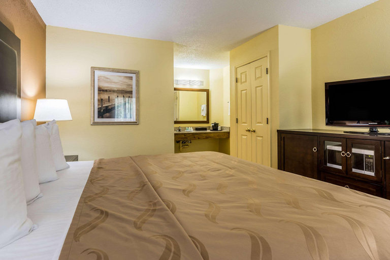 Bedroom 4, Quality Inn Clemson near University, Anderson