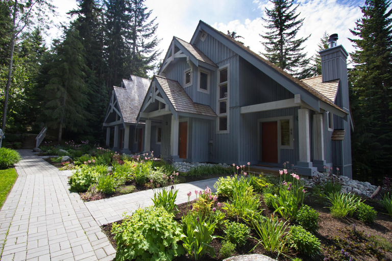 Exterior & Views 2, 23 Treeline, Squamish-Lillooet