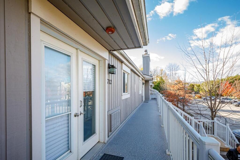 Others 5, The Alpine - Central Collingwood Condo, Simcoe